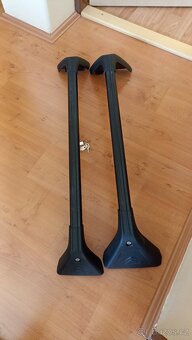Střešní nosič příčné týče C3 s oknem zenith - 5