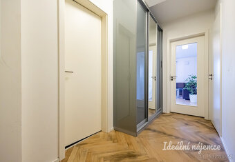 Pronájem bytu 2+kk, Kališnická, Žižkov, 23900 Kč/měs, 47 m2 - 5
