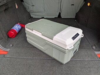PRONÁJEM AUTOLEDNICE ALPICOOL 15L/35L/40L - 5