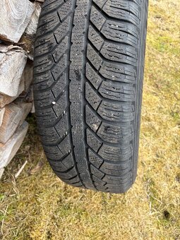 Zimní gumy 215/65 R 16H - 5