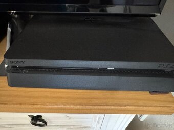 Playstation 4 - 5