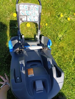 Autosedačka Britax Römer Baby Safe + základna (báze) - 5