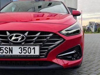 Hyundai i30 fastback 1.5 t-gdi 118 kw / 2022 - 5