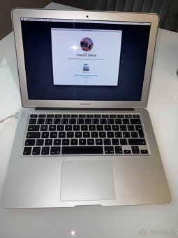 MacBook Air 13 - 5