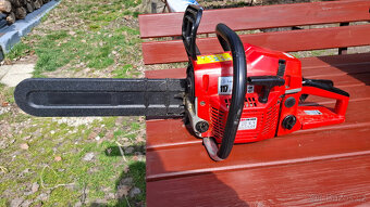 PRODÁM ŘETĚZOVOU PILU HECHT 50 BOX - 5