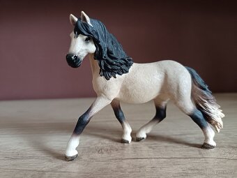 Schleich koně III - 5