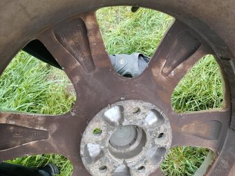 4ks alu disky orig. Hyundai 5x114,3 R18 235/60 r18 - 5