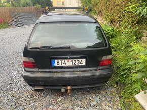 BMW E36 Touring - 5