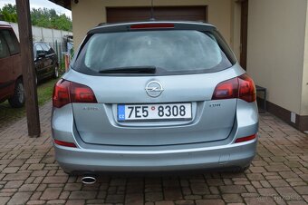 Opel Astra J Sports Tourer 2.0 CDTI, 118kW, KLIMA,nový DPF - 5