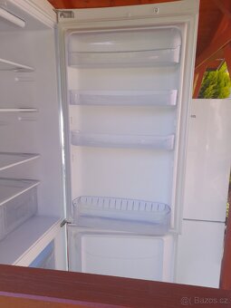 Lednice Indesit A++ - 5