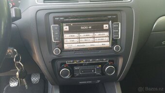 Volkswagen Jetta 2.0 TDI - 5