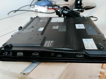 ASUS F7S - 5