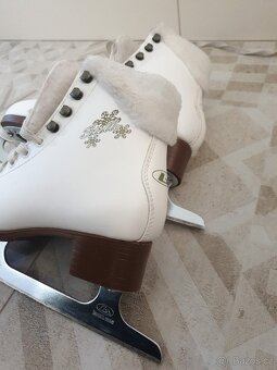 Lední brusle BOTAS Stella vel.36 - 5