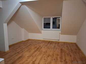 Pronájem bytu 1+kk 32,6m² - 5