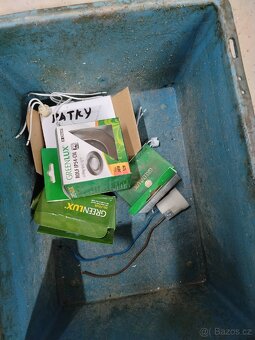 Objimky, patky a žárovky - 5