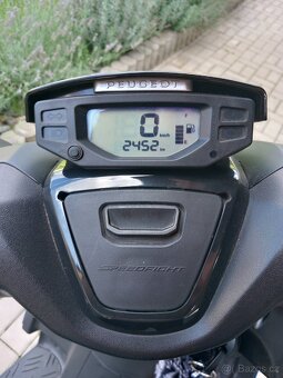 Skútr 125 ccm Peugeot Speedfight 4, naj. 3500km - 5