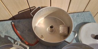 Prodám odšťavňovač na ovoce - 5