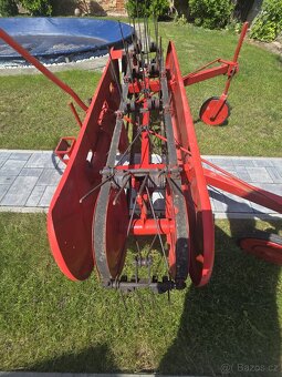 Obraceč/nahrnovač sena Mf 70 - 5