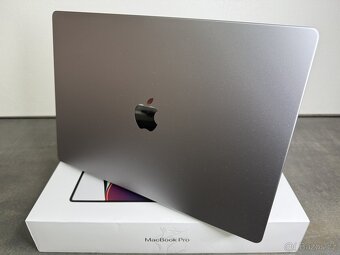 MacBook Pro 16'' 2021 / M1 Max / 32GB / 1TB SSD / Space Gr - 5