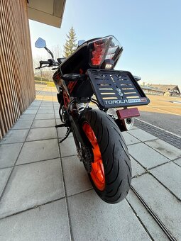KTM Duke 390 najeto 1200 km top stav - 5