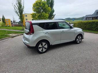 Kia E-soul 64kwh 2021 - 5