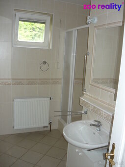 Pronájem, rodinný dům 5+kk, 106 m2, zahrada 516 m2 - Hlincov - 5