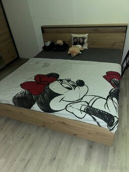 Manželská postel - 5