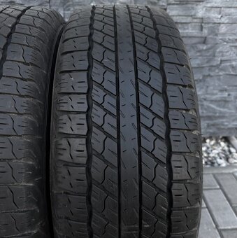 Sada pneu GoodYear 255/70/15C - 5