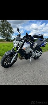 Suzuki gsr 600 - 5