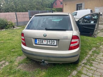 Bouraná Škoda Fabia Čtěte popis - 5