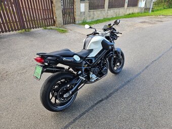 BMW F800R - 5