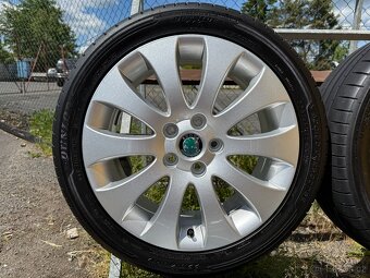 Alu kola 5x112 r17 Škoda Venus + letní pneu 225/45/17 Dunlop - 5