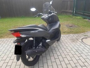 Honda PCX 125 Model 2017 -prvni majitel - 5