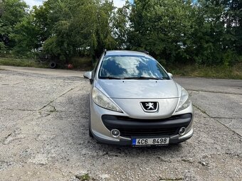 Peugeot 207sw - 5