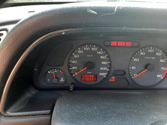Prodám Peugeot 306, 1.6, kabrio - 5