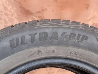Zimní Goodyear Ultra G 225 65 17 - 5