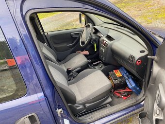 OPEL COMBO 1,3 Cdti 5 místný naj. 195.400 km - 5
