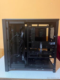 Corsair FRAME 4000D RS ARGB Black - 5