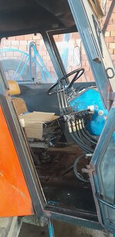 Zetor 8011 s čelním nakladačem - 5
