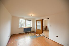 Prodej rodinného domu 4+2, CP 1164 m2 v Dambořicích - 5