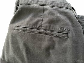 Černé kalhoty Boss slim fit RICE. Velikost 50 - 5