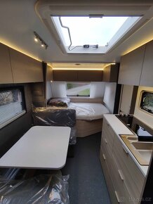 ADRIA ALTEA 552PK 2025 EL. PODLAHOVÉ TOPENÍ AGM BAT.100AH - 5