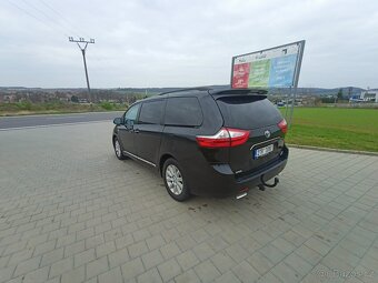 TOYOTA SIENNA XLE 3,5 V6 AWD  2015 NOVÝ MODEL 7 míst LPG - 5