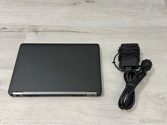 DELL Latitude E7270 – i5 | 4 GB RAM | 256 GB SSD | W11 - 5