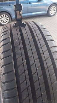 Prodám 4 x letní pneu Michelin 235/60/18 - 5