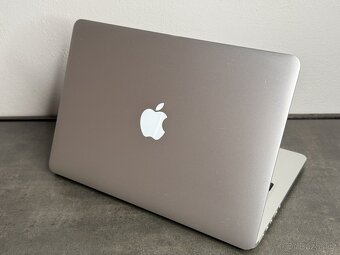 MacBook Pro 13'' 2015 / i5 / 8GB / 128GB SSD - DPH - 5