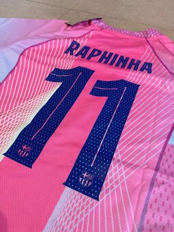 FC Barcelona speciální limitovaný dres - 5