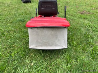 Zahradní traktor Honda 2315 - 5