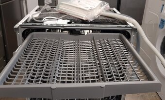 Nová vestavná myčka Beko 60 cm , ZÁRUKA BDIN38643C Rozměry - 5