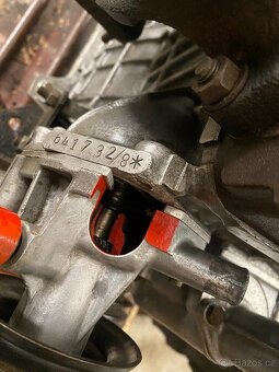 Pomůcka autoškola Motor výřez Škoda 100 - 5